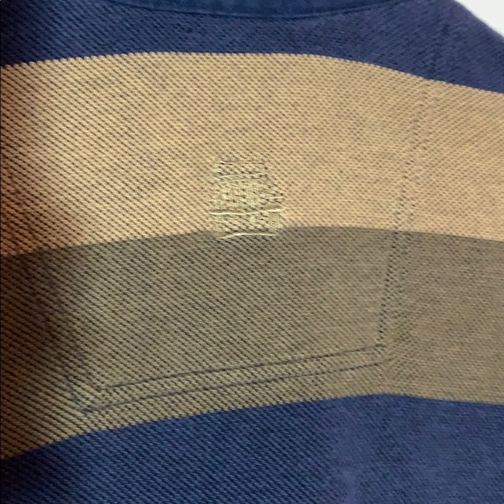 Shirt - Picture 5 of 6